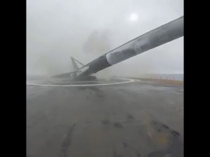 Landing Falcon-9 SpaceX